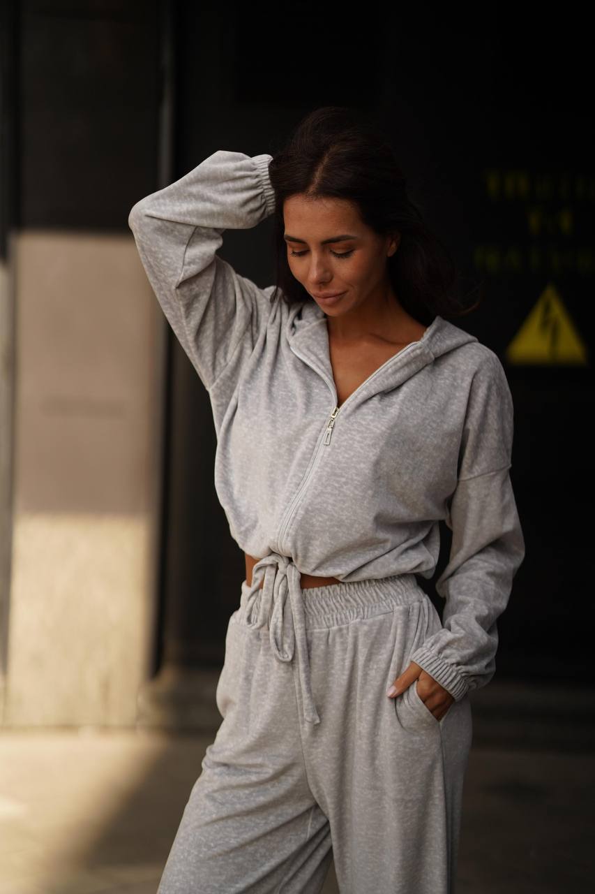 Костюм 19082525