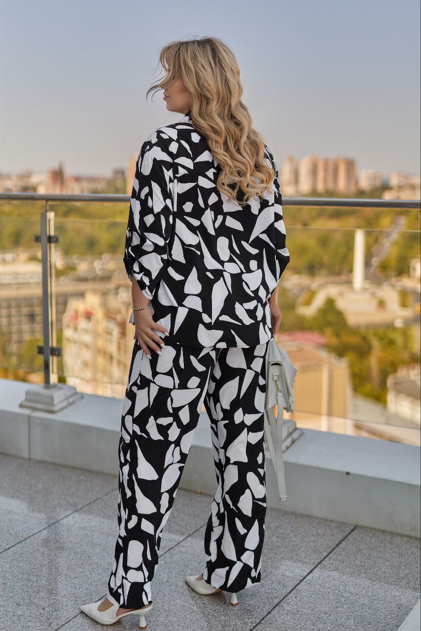 Костюм 19082501