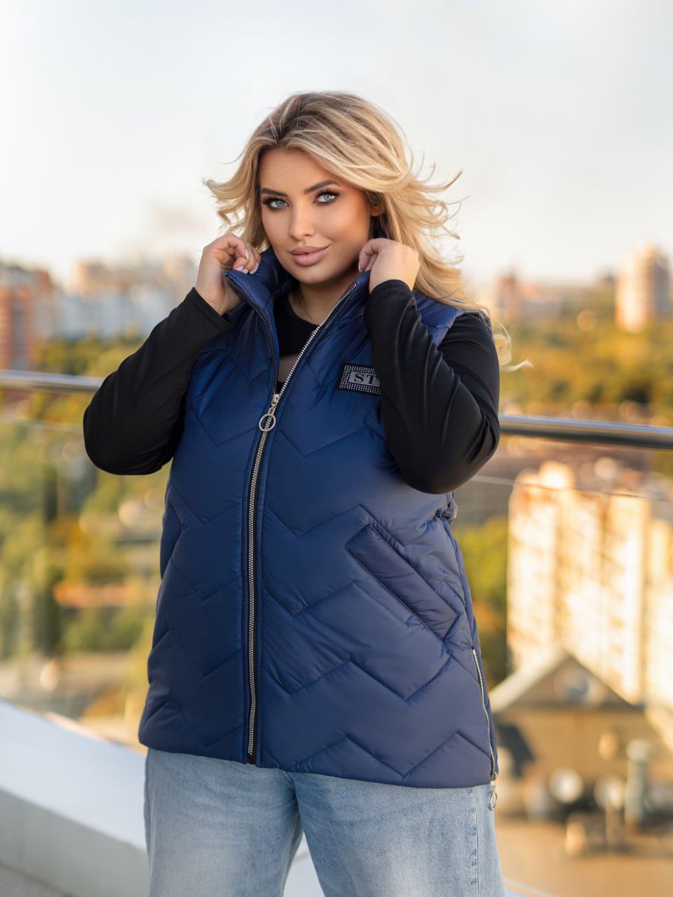 Жилет 040924381