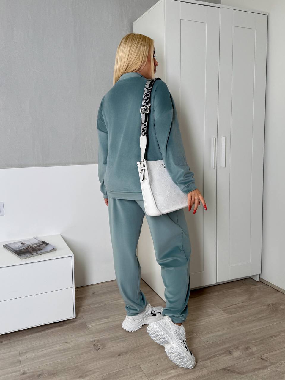 Костюм 16092508