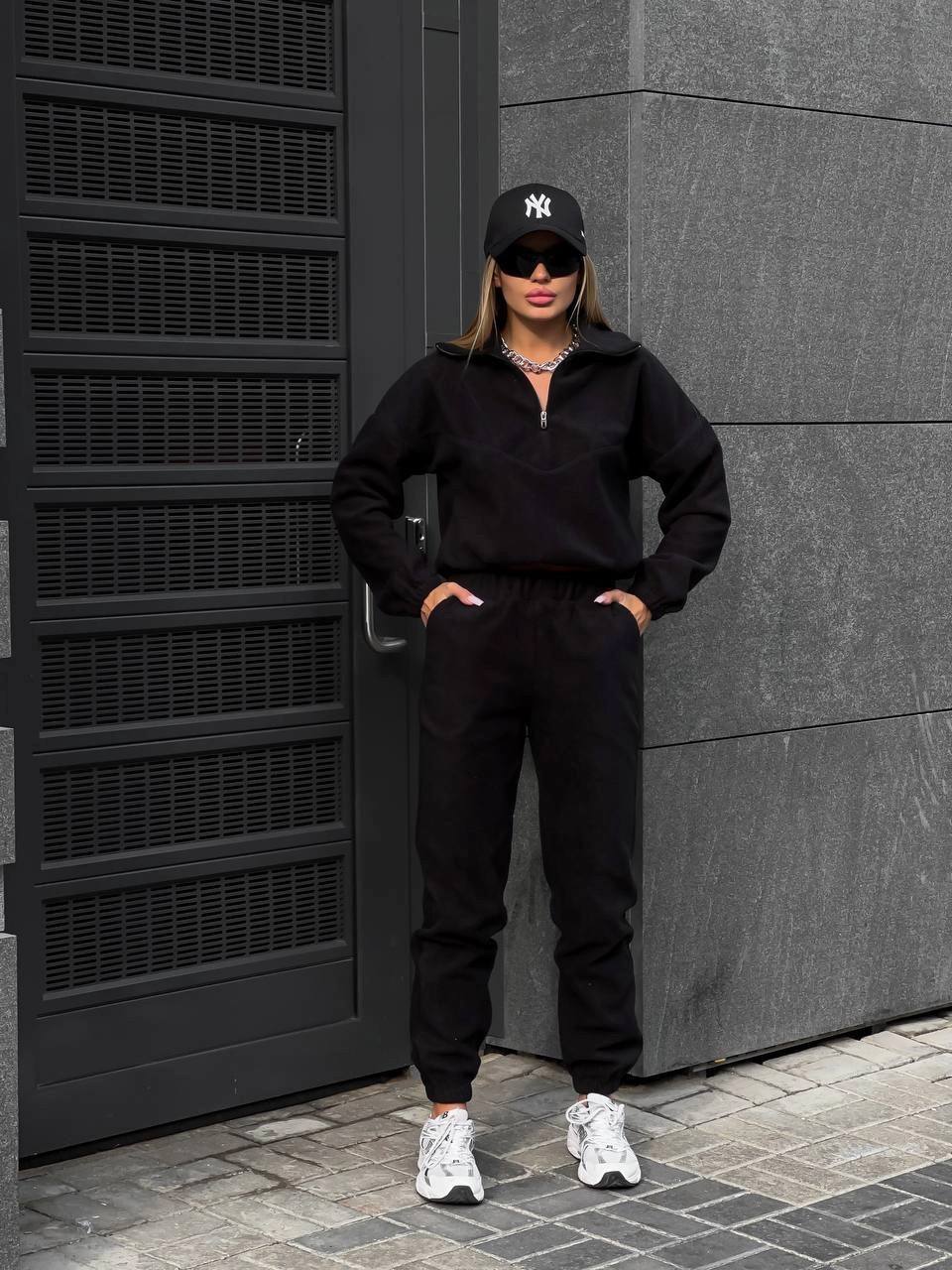 Костюм 28102501