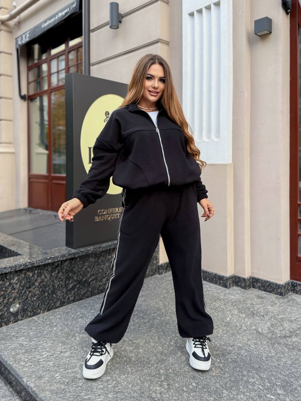 Костюм 28102505