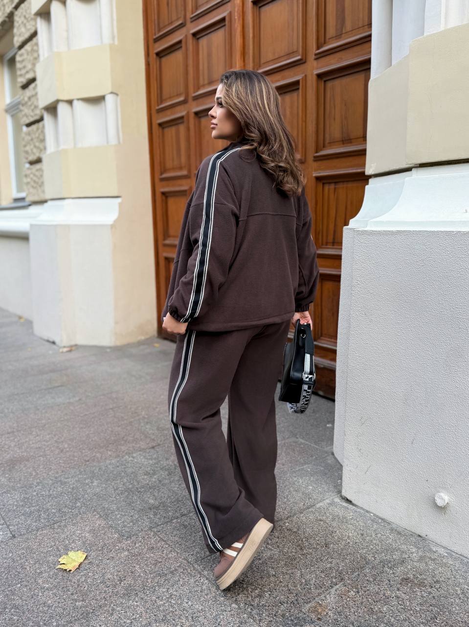 Костюм 28102505