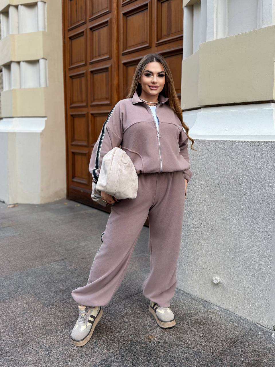 Костюм 28102505