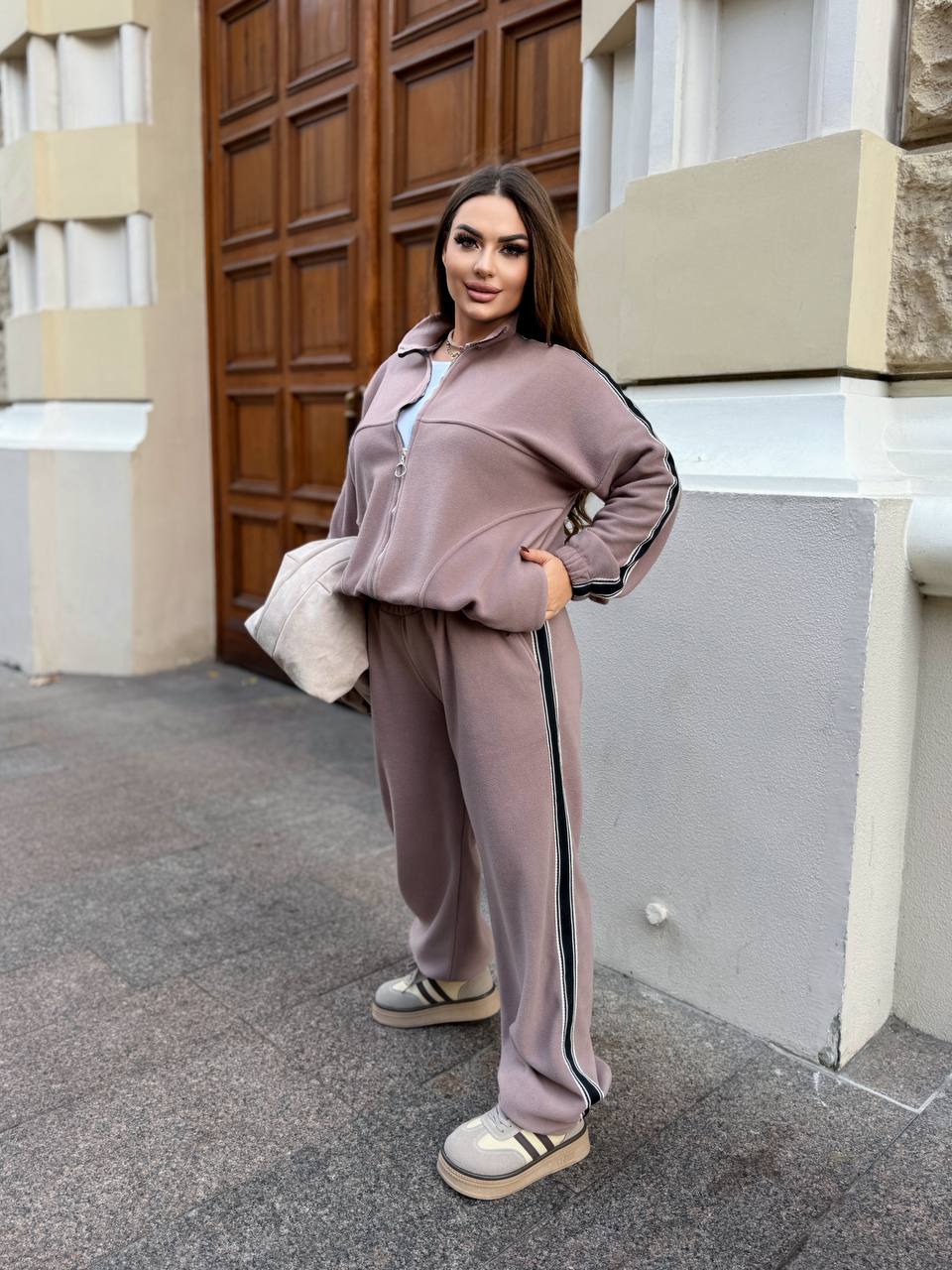 Костюм 28102505