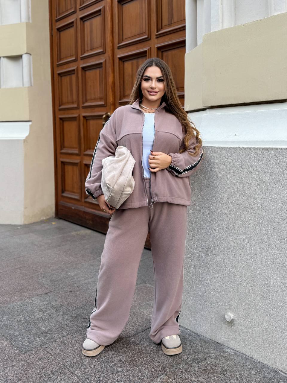 Костюм 28102505