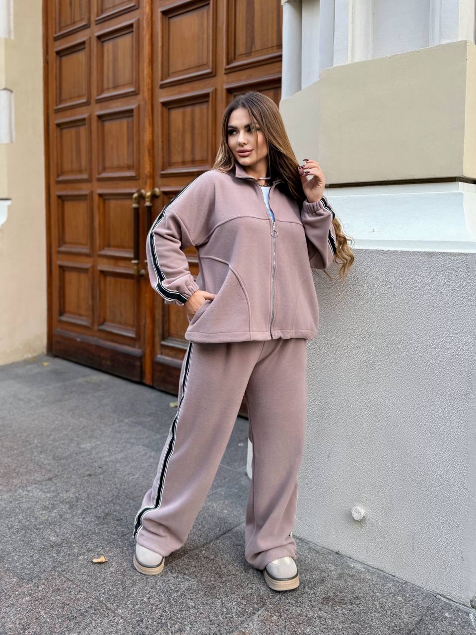 Костюм 28102505