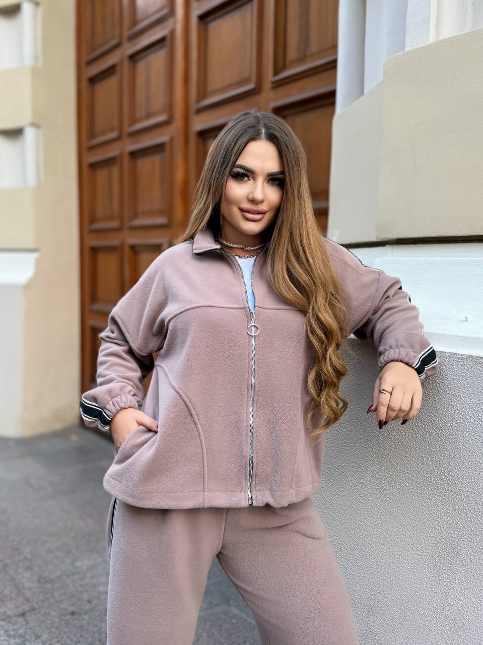 Костюм 28102505