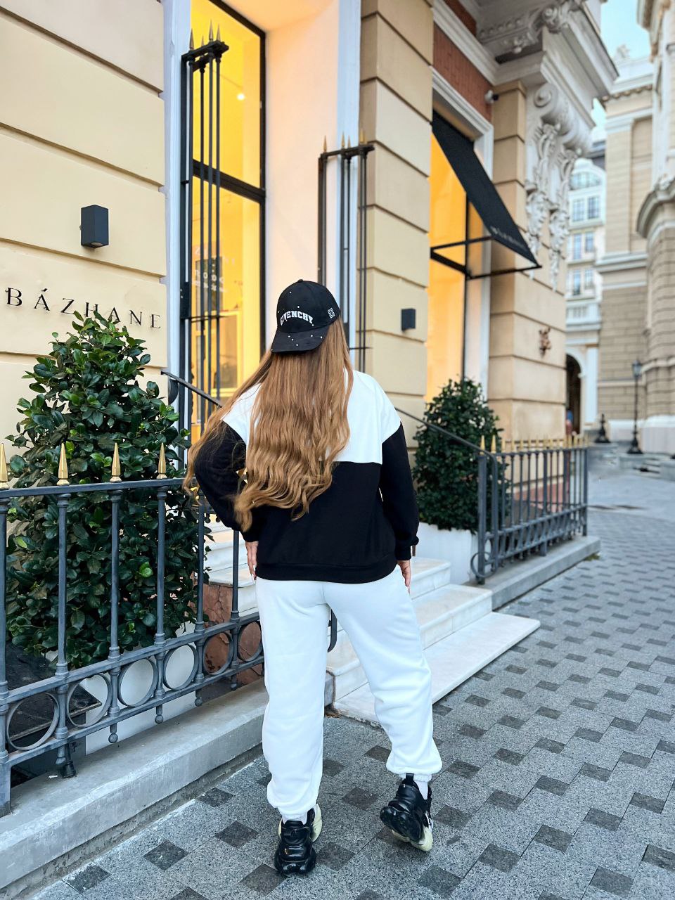 Костюм 28102506