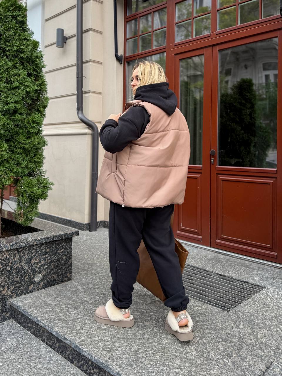 Жилет 07102512