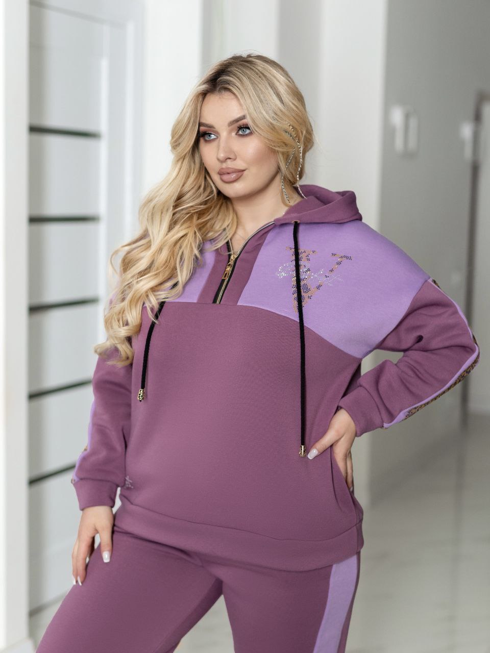 Костюм 23122500