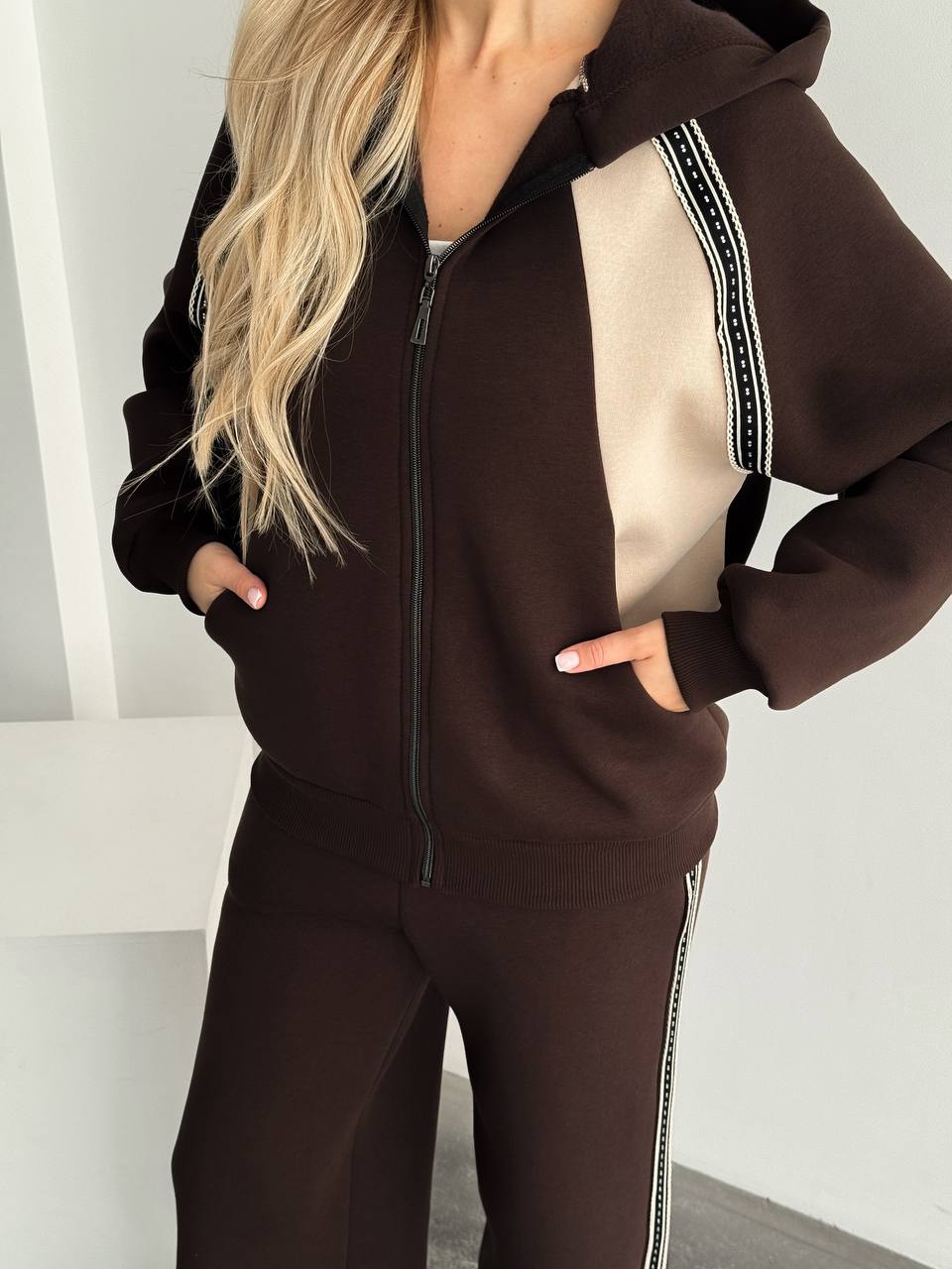 Костюм 16122509