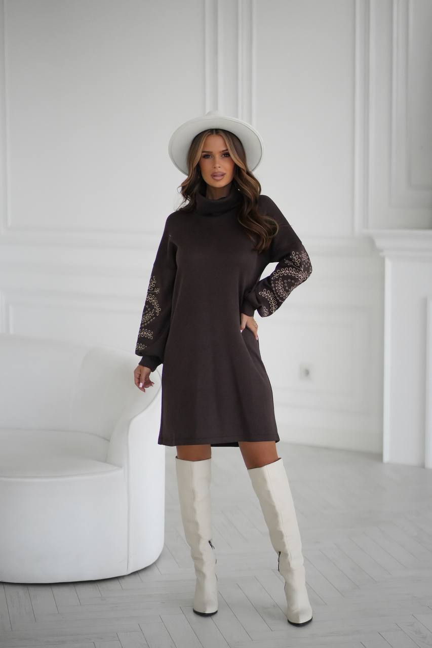 Платье 21012600