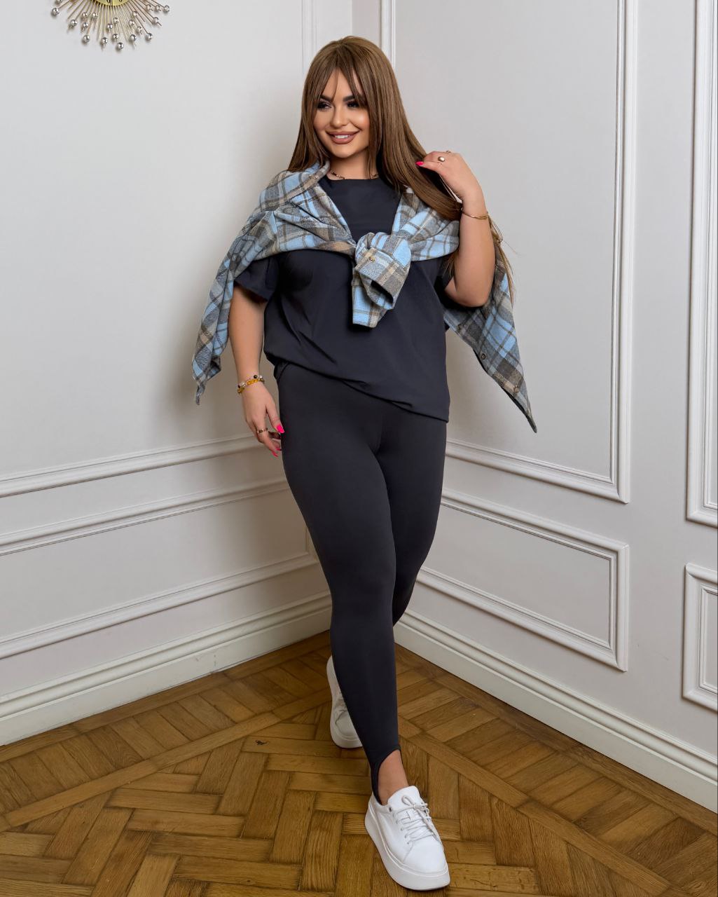 Лосини 24022610