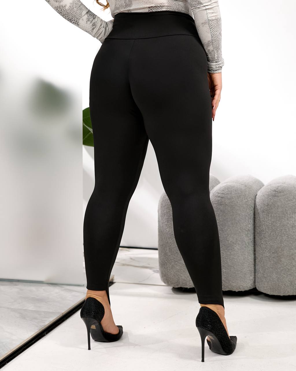 Лосини 13022611