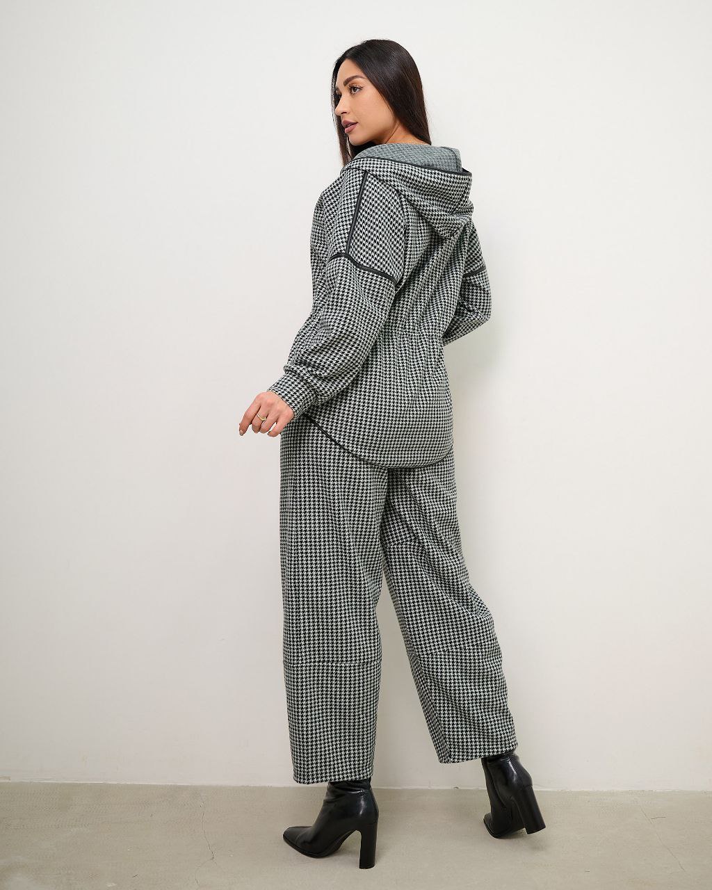 Костюм 16022606