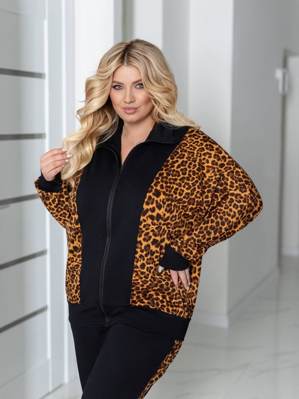 Костюм 23032600