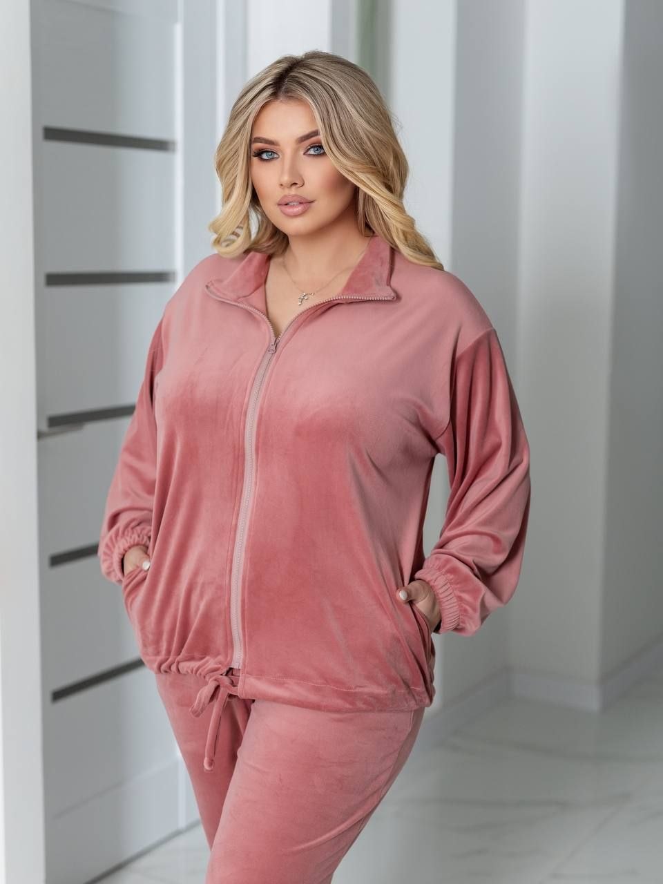 Костюм 23032601