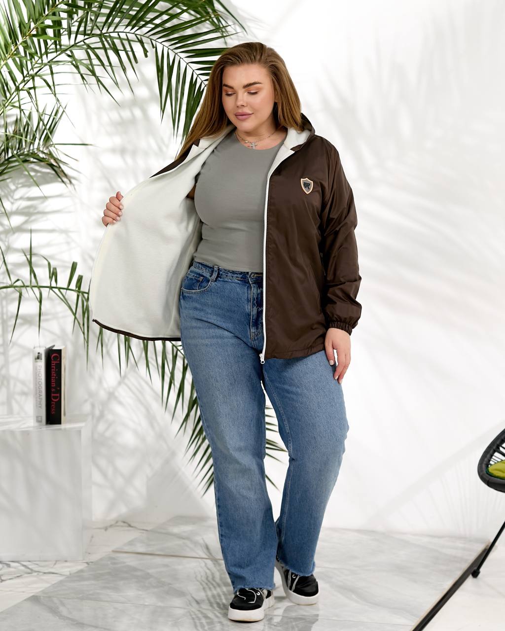 Вітрівка 14032626