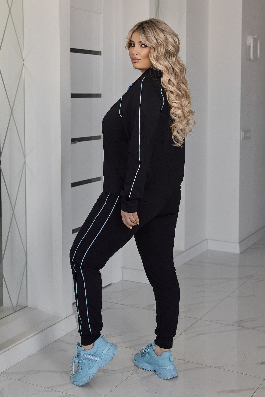 Костюм 23032604