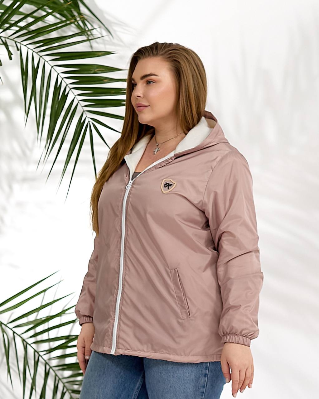 Вітрівка 14032626