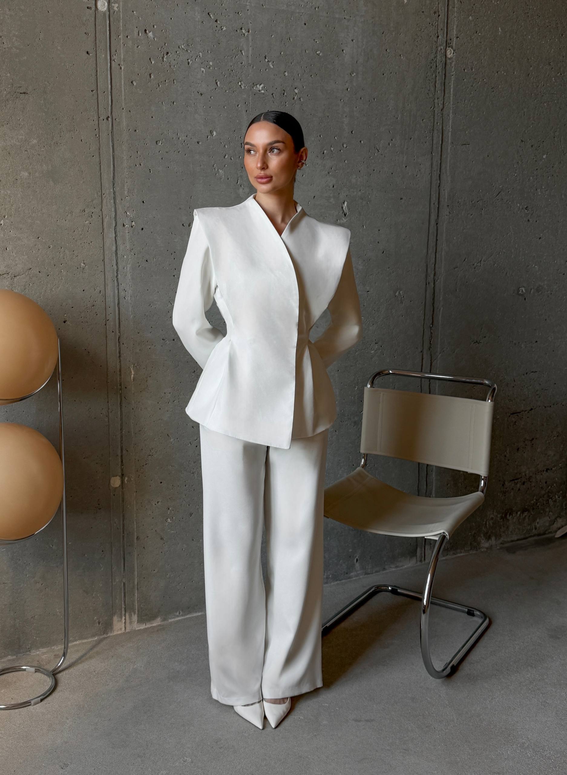 Костюм 16032616