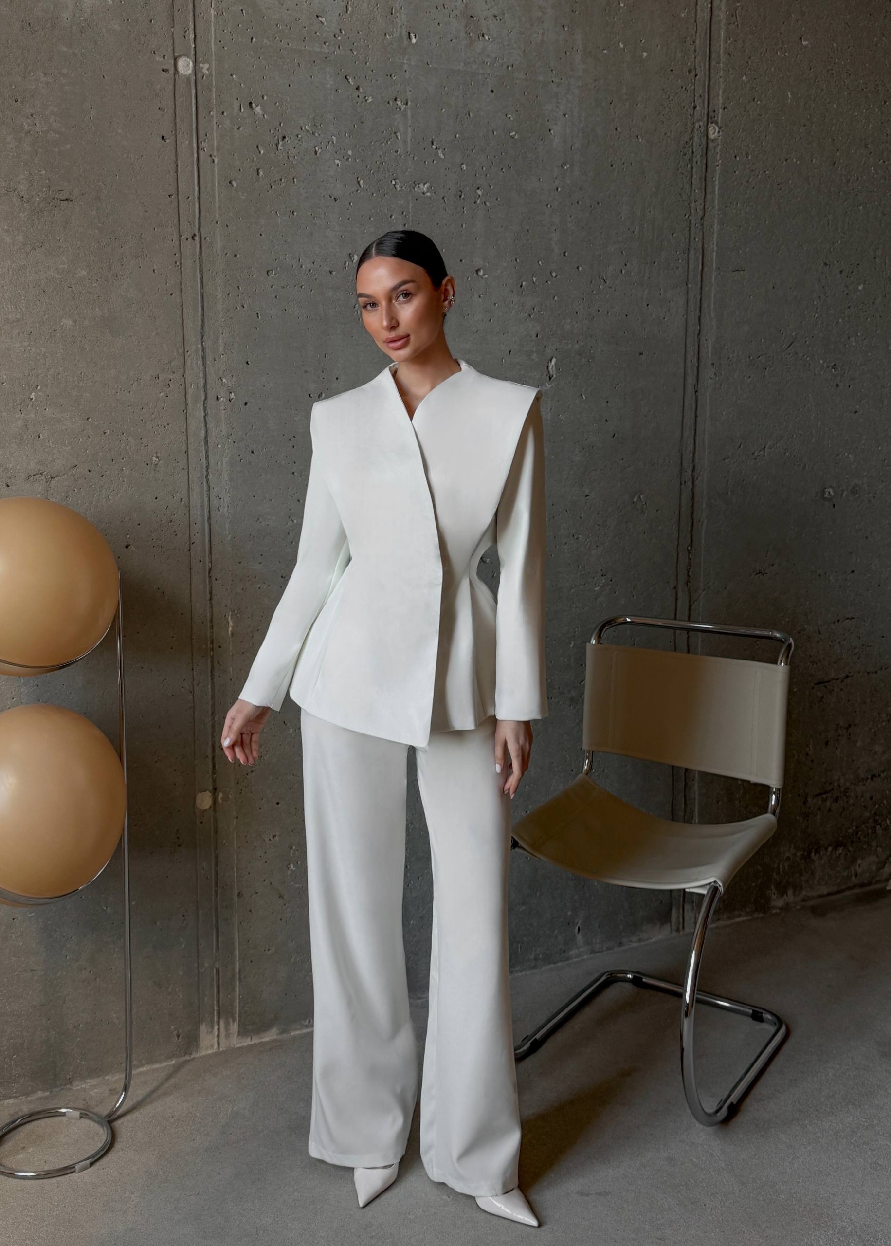 Костюм 16032616