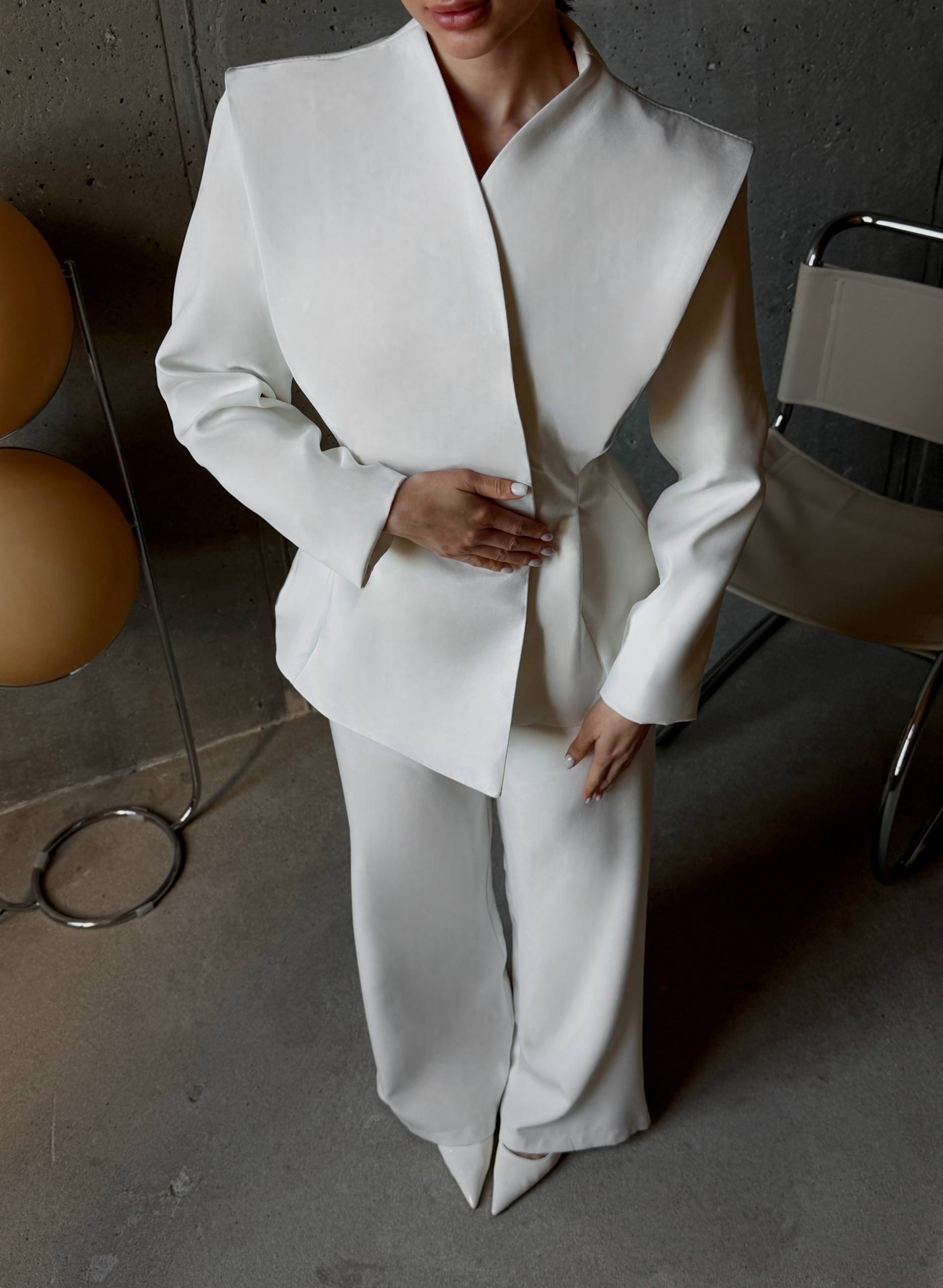 Костюм 16032616