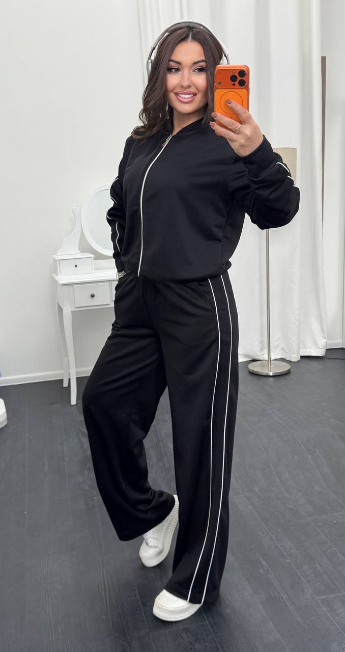 Костюм 24032609