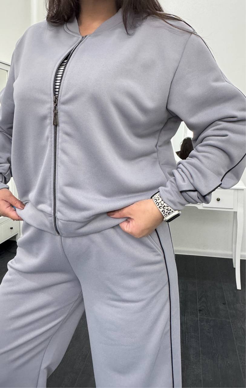 Костюм 24032609