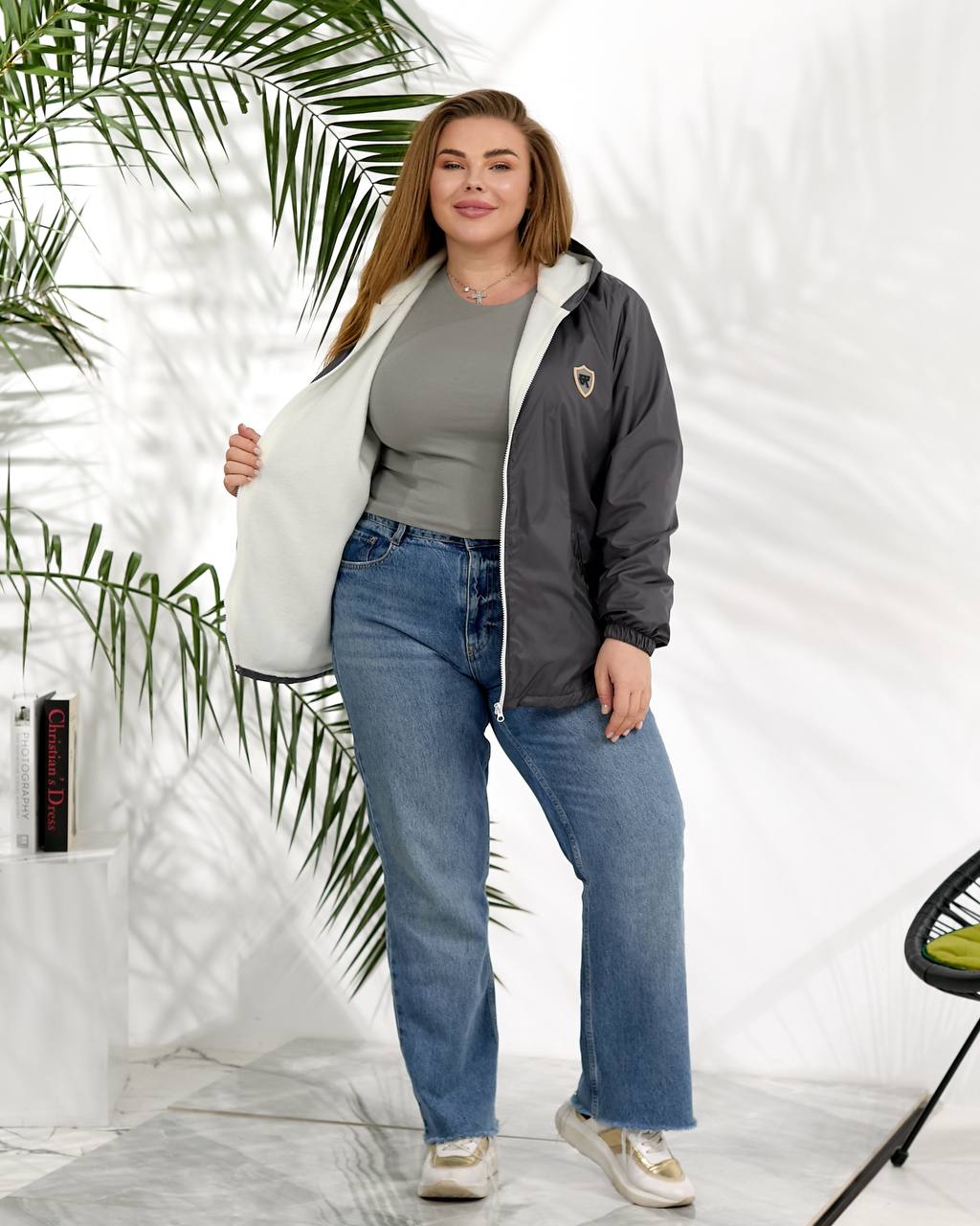 Вітрівка 14032626