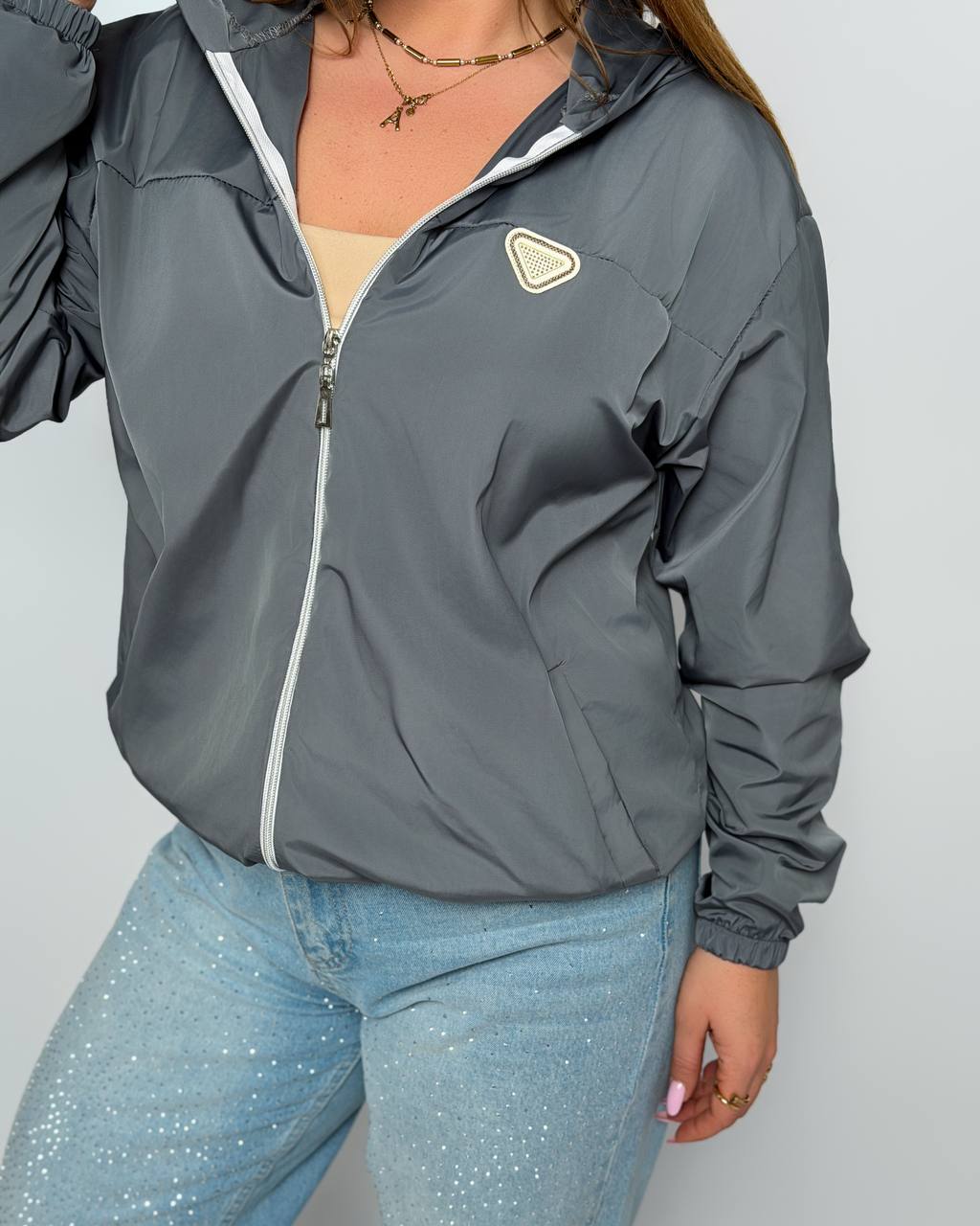 Вітрівка 17042600