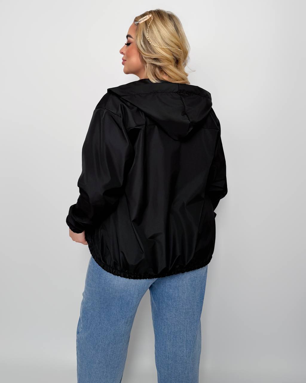 Вітрівка 17042600