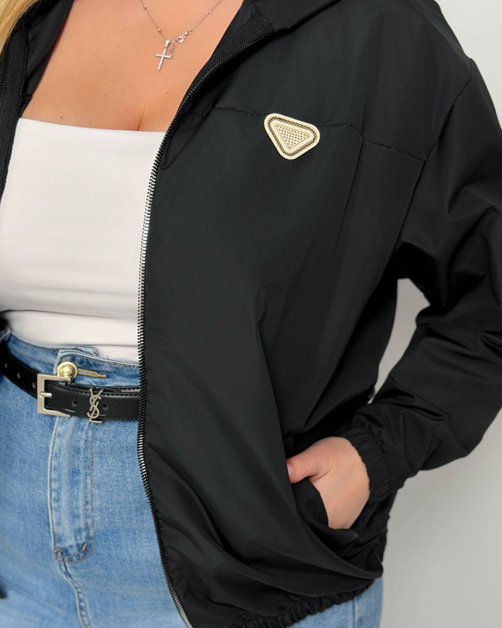 Вітрівка 17042600