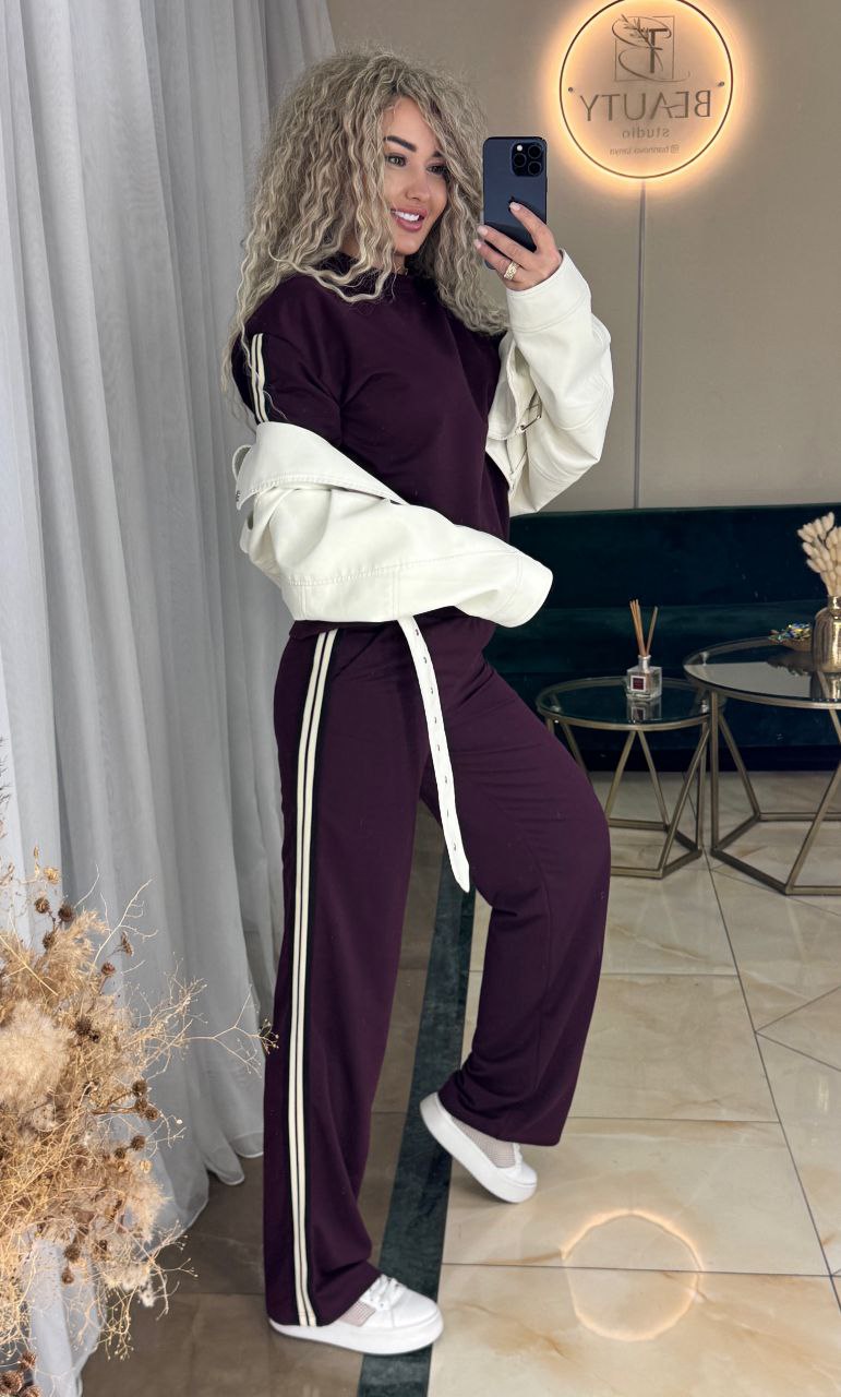 Костюм 27042600