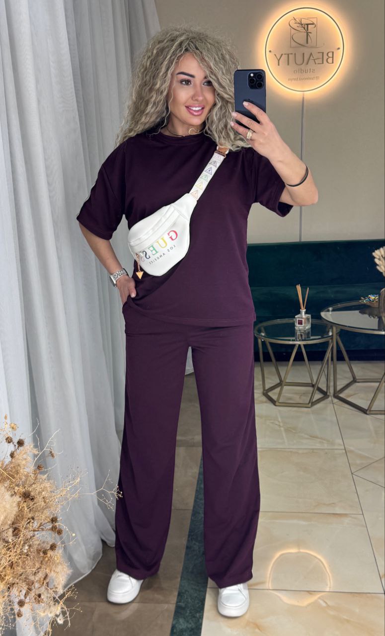 Костюм 27042600