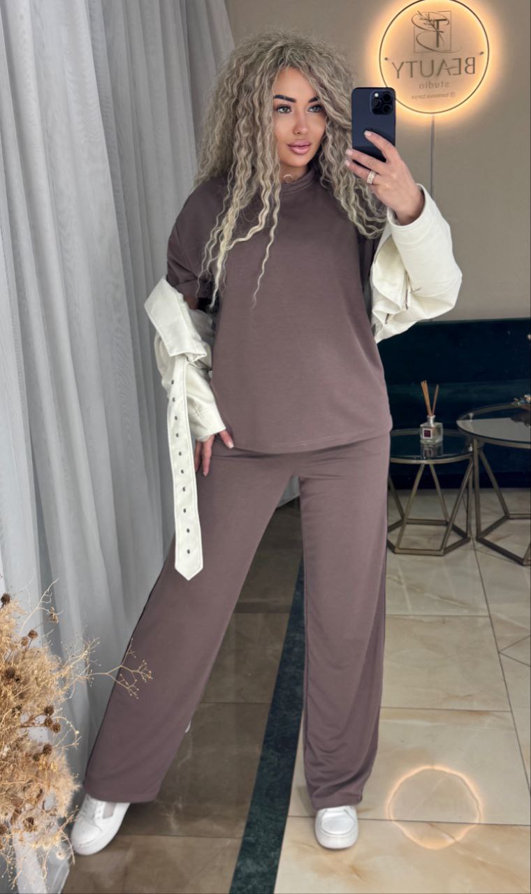 Костюм 27042600