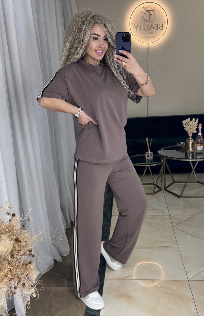 Костюм 27042600