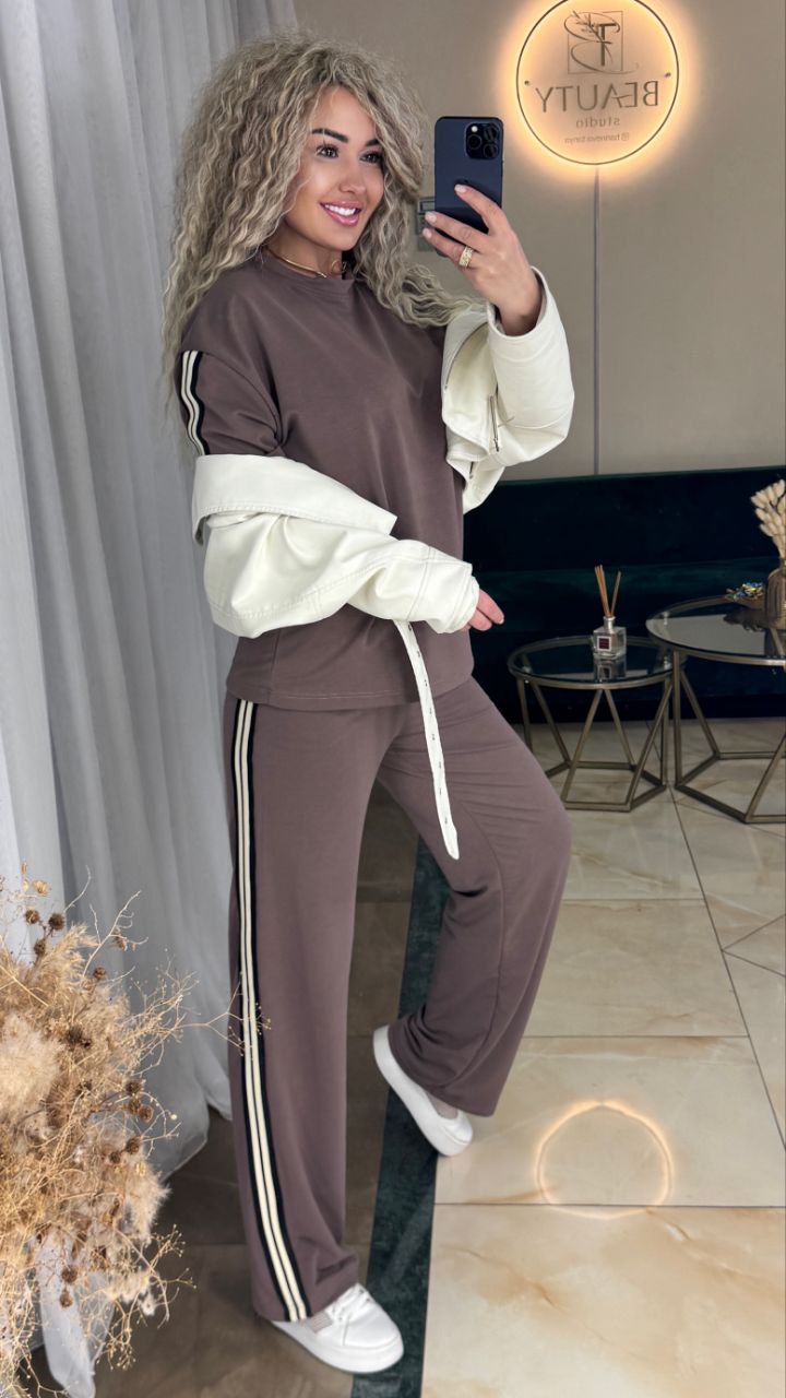 Костюм 27042600