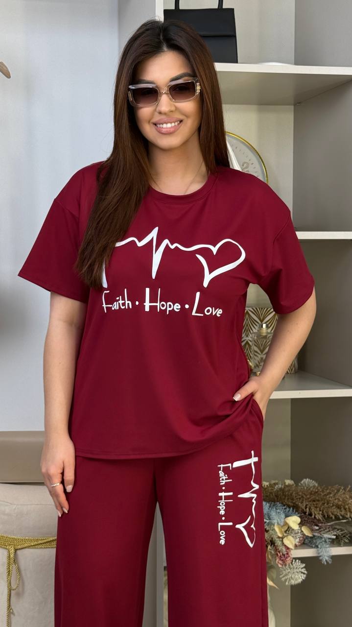 Костюм 28042601