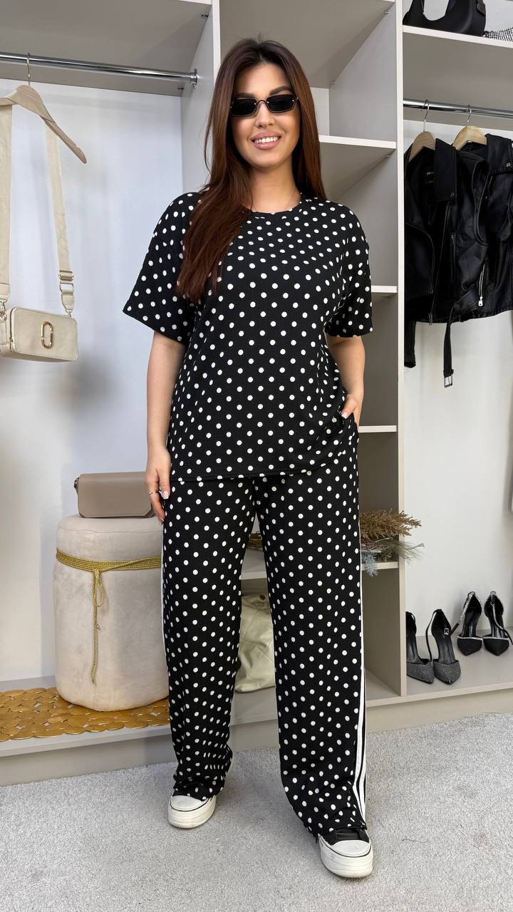 Костюм 28042602