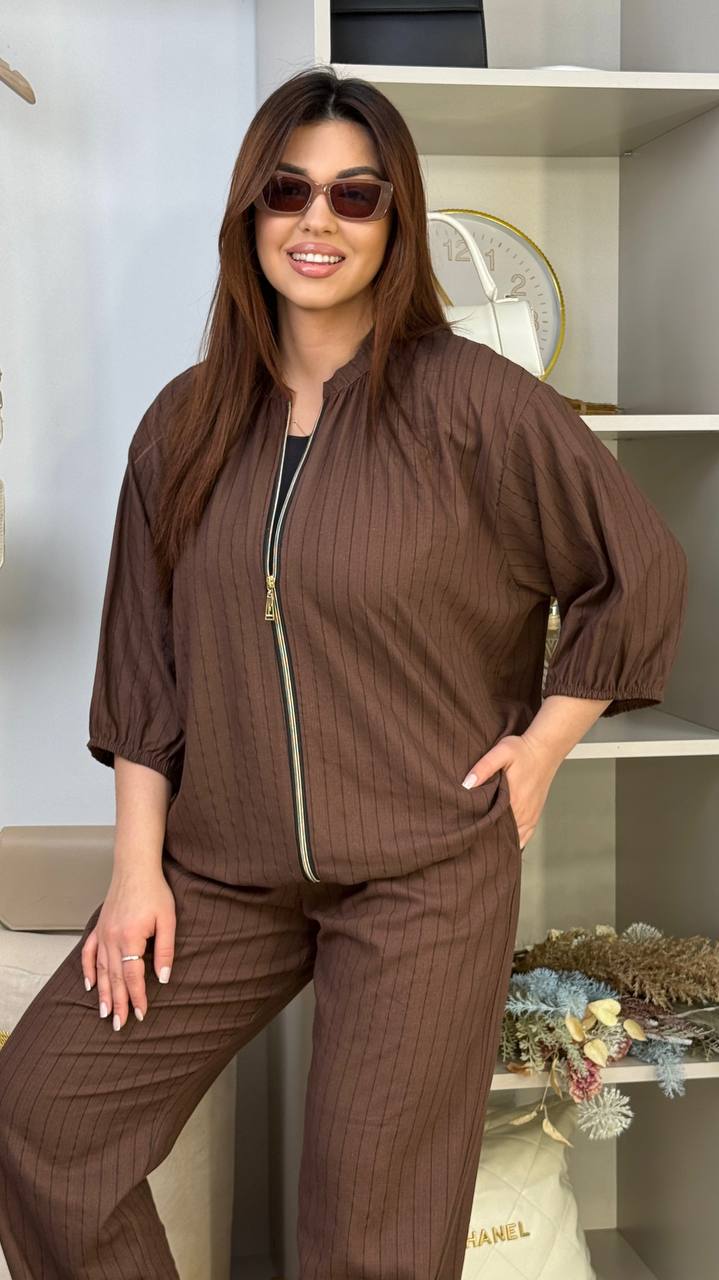 Костюм 28042603