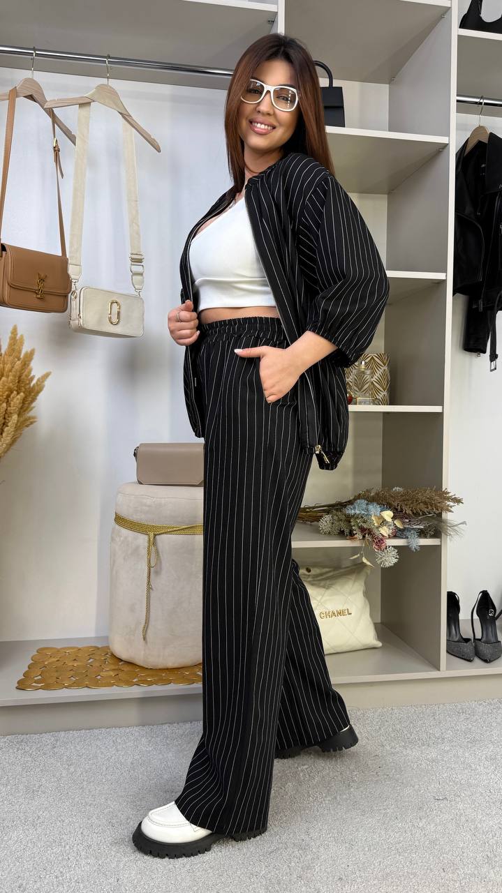 Костюм 28042603