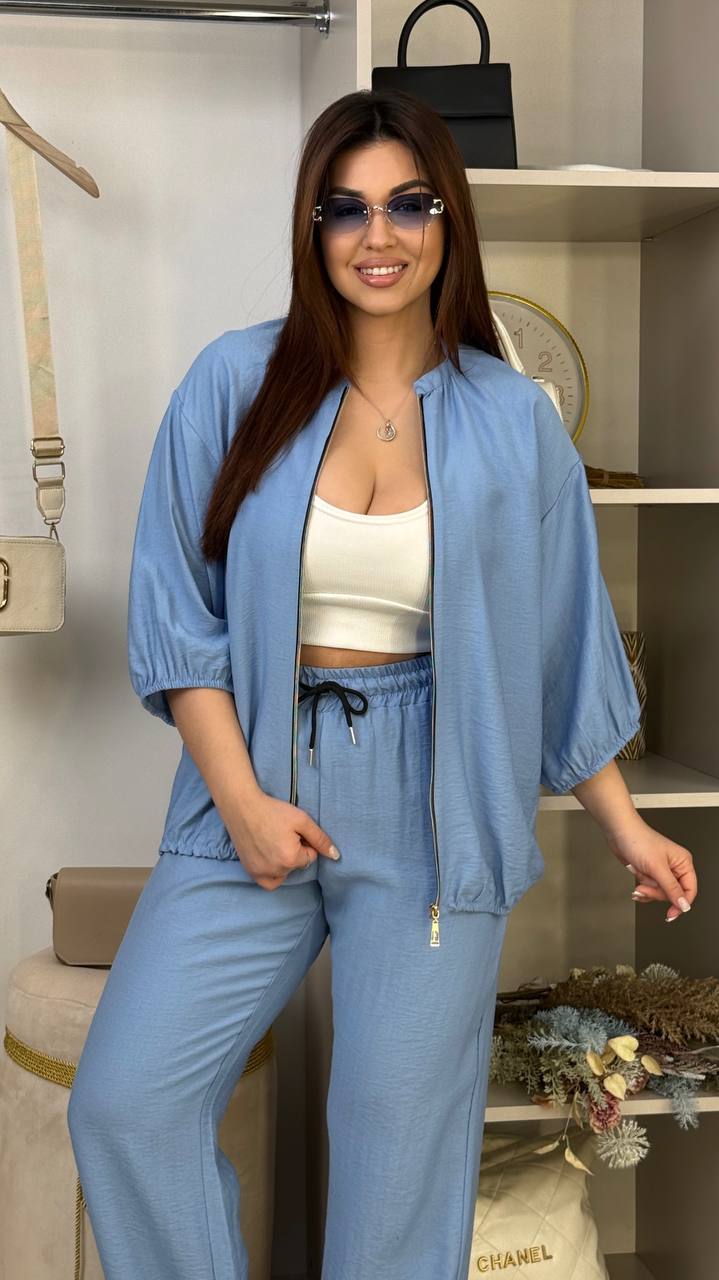 Костюм 28042604