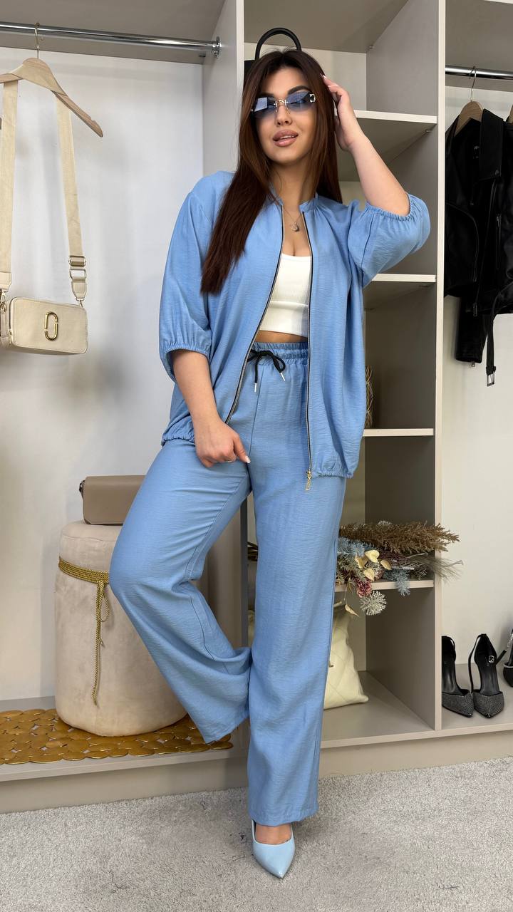 Костюм 28042604