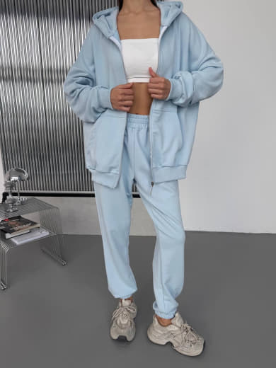 Костюм 28042608