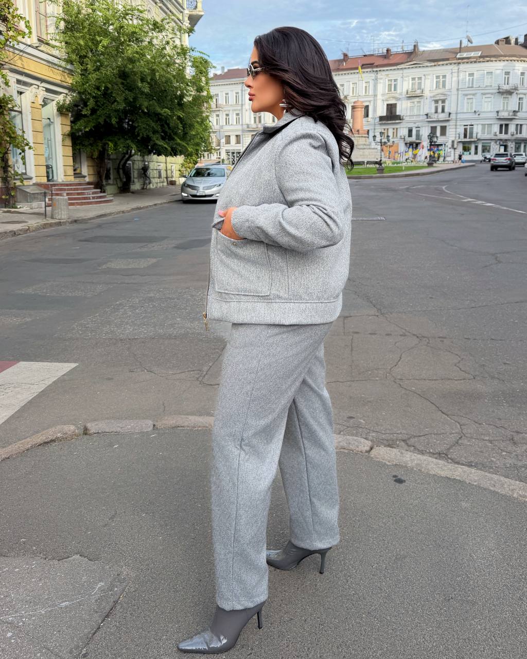 Бомбер 12092602